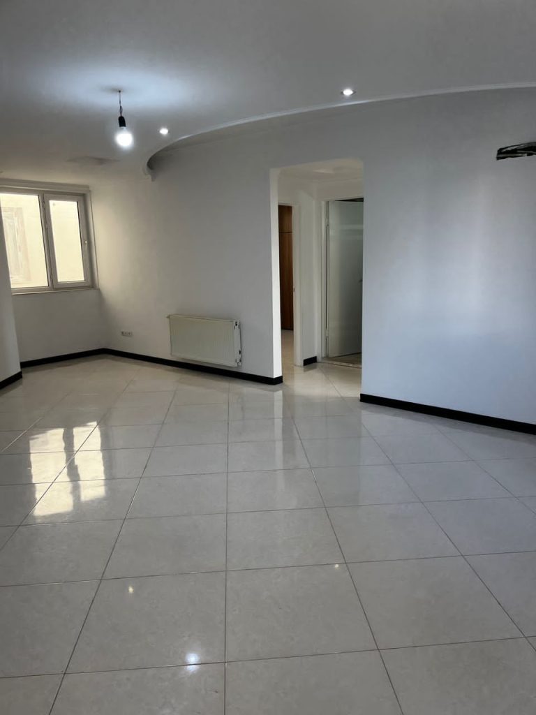 فروش آپارتمان ۱۱۲ متری ساریکنار کوچه خاک شناسی