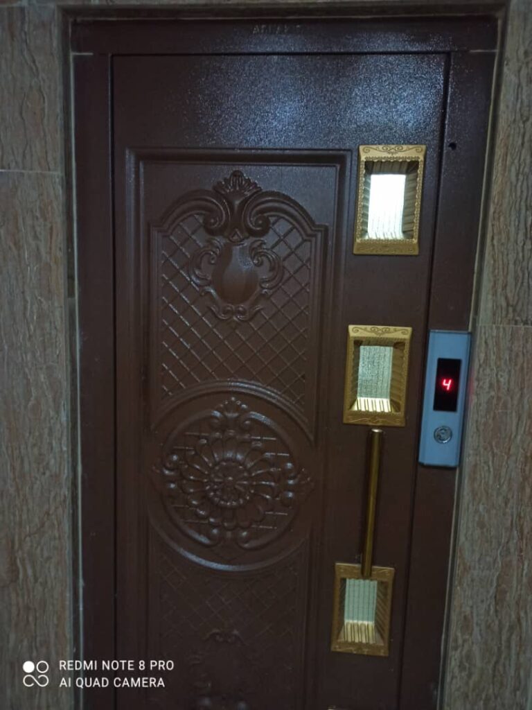 فروش آپارتمان نوساز ۱۲۰ متری بلوار خزر کوچه فرجی